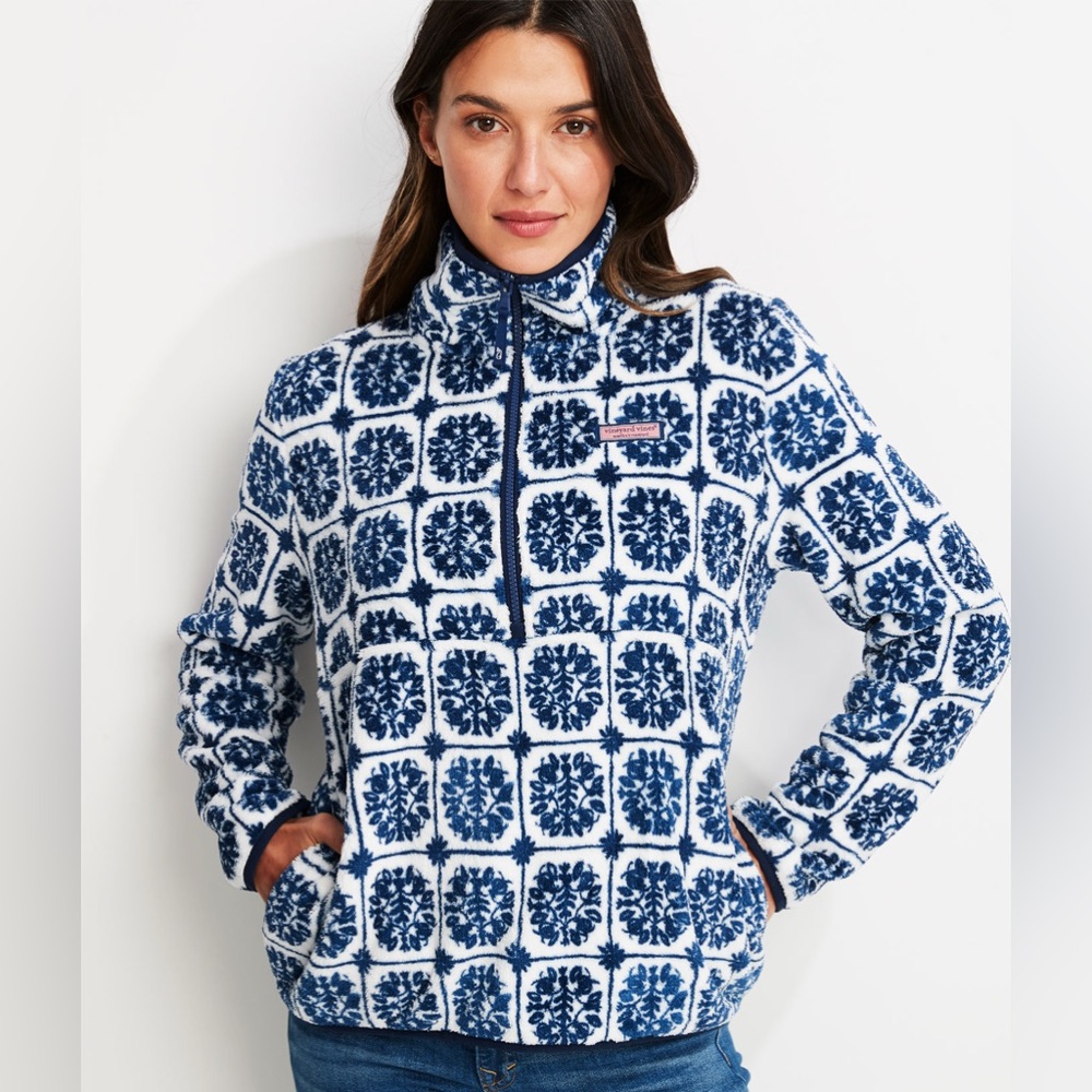 Vineyards Vines Island Tile Printed 1/4 zip Pullover